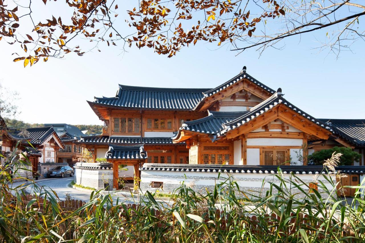 Дом отдыха Iriru Luxury Hanok Stay - Eunpyung Hanok Village Сеул –  актуальные цены 2024 года, отзывы, забронировать сейчас